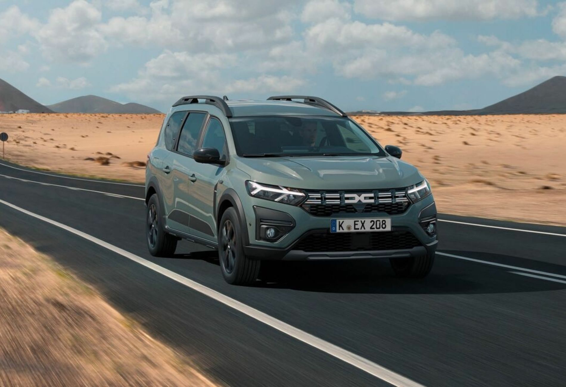 Neues Auto auf der Straße