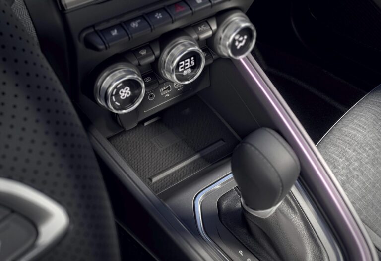 Renault Clio Schaltknauf